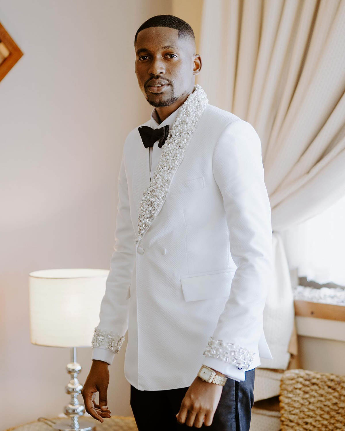 Smoking branco do casamento do - Men Formal Wear Wedding Guest avaliação e preço